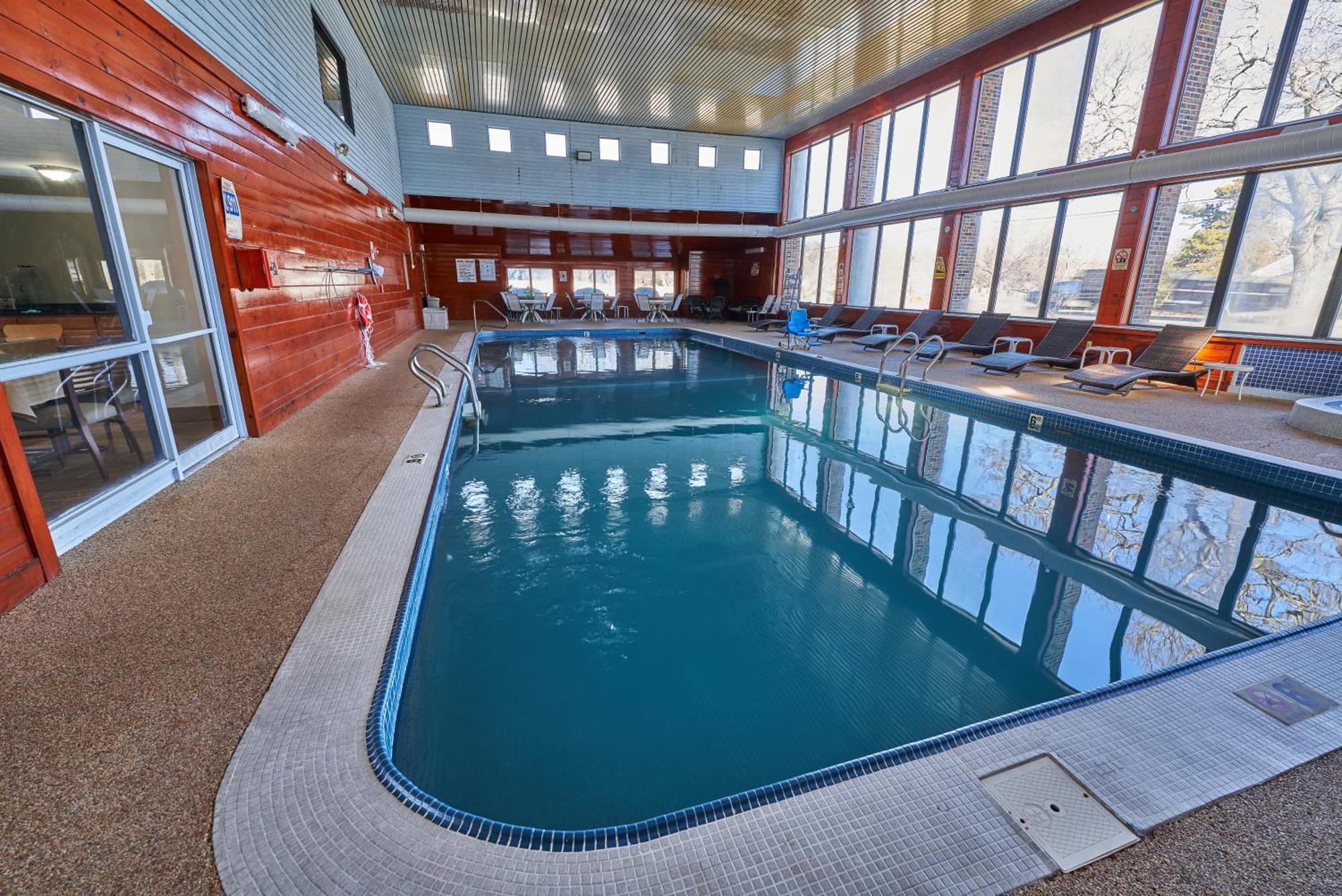 The Mariner Resort Cape Cod By The Red Collection West Yarmouth Buitenkant foto